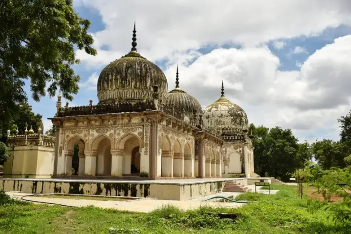 Qutb Shahi Tombs Hyderabad sightseeing place