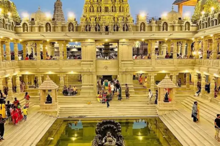 Yadagirigutta Temple Hyderabad sightseeing place